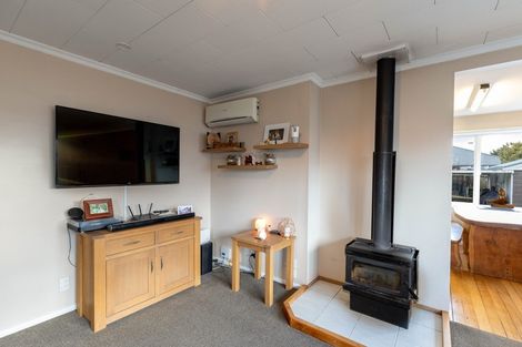 Photo of property in 28 Grantley Street, New Brighton, Christchurch, 8083