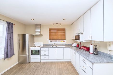 Photo of property in 82 Blankney Street, Hornby, Christchurch, 8042