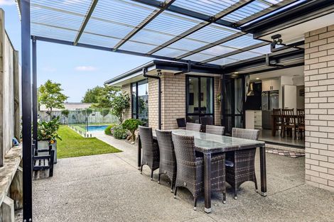 Photo of property in 8 Carlingford Rise, Dinsdale, Hamilton, 3204