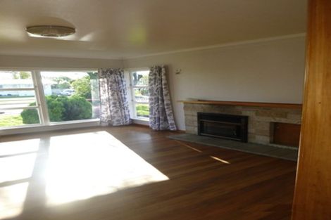 Photo of property in 17 Downing Avenue, Pirimai, Napier, 4112