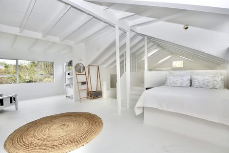 Photo of property in 71 Stanly Street, Eketahuna, 4900