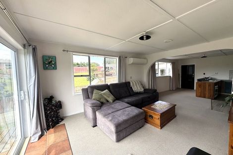 Photo of property in 9 Cargill Street, Owaka, 9535