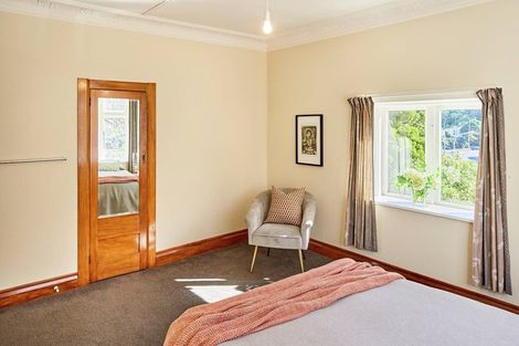 Photo of property in 22 Selwyn Terrace, Thorndon, Wellington, 6011