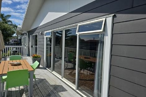 Photo of property in 1166 Papamoa Beach Road, Papamoa Beach, Papamoa, 3118