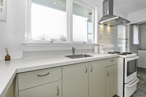 Photo of property in 214 Portsmouth Road, Flaxmere, Hastings, 4120