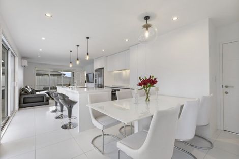 Photo of property in 15 Taioma Close, Papamoa, 3118