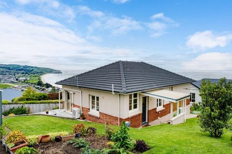 Photo of property in 108 Ravenswood Road, Saint Clair, Dunedin, 9012