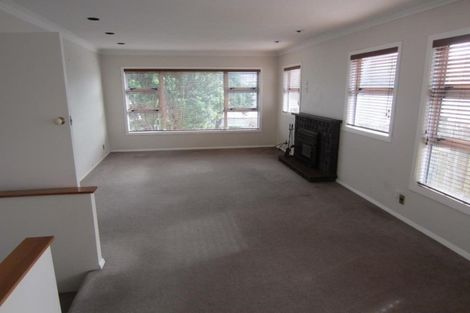 Photo of property in 38 Allen Terrace, Tawa, Wellington, 5028