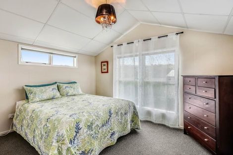 Photo of property in 16 Longview Street, Mangawhai, 0505
