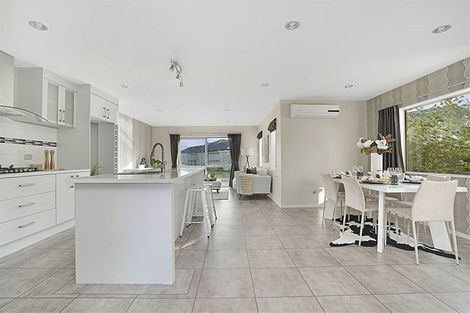 Photo of property in 16 Cole Thomas Place, Huntington, Hamilton, 3210