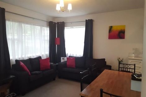 Photo of property in 1/8 Waikaremoana Place, Pakuranga Heights, Auckland, 2010
