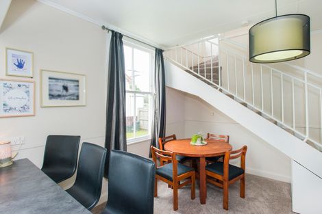 Photo of property in 27 Disraeli Street, Gisborne, 4010