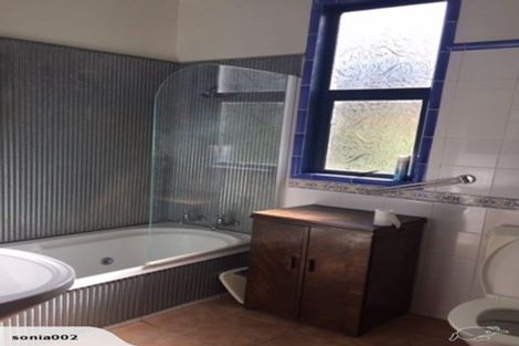 Photo of property in 2 Epsilon Street, Belleknowes, Dunedin, 9011