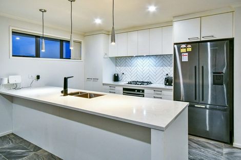 Photo of property in 15 Piripono Crescent, Pukekohe, 2120