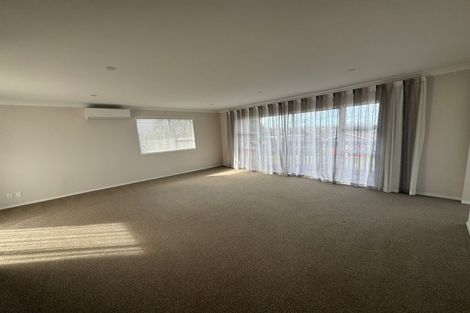 Photo of property in 23a Luton Avenue, Sunnyhills, Auckland, 2010