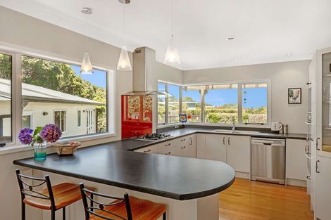 Photo of property in 18 Pickwick Road, Otamatea, Whanganui, 4571