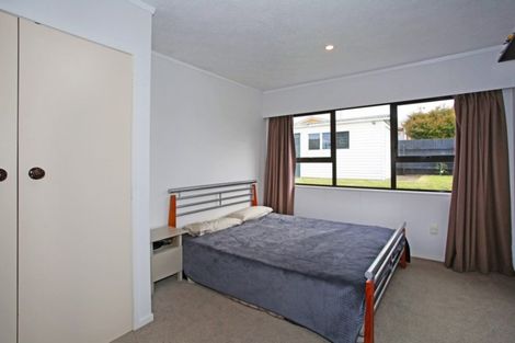 Photo of property in 235 Queen Street, Pukekohe, 2120
