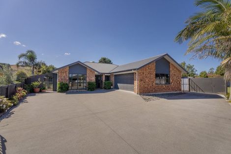 Photo of property in 29 Wells Place, Whitianga, 3510