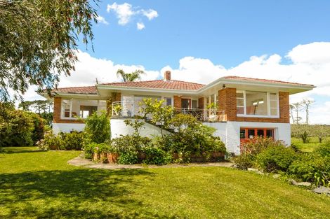 Photo of property in 40 Shaw Road, Oratia, Auckland, 0604