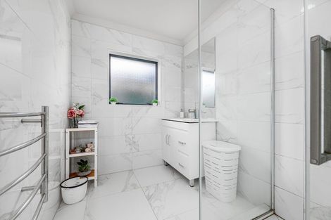 Photo of property in 22 Mili Way, Ranui, Auckland, 0612