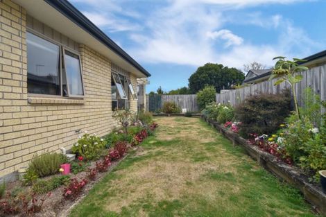 Photo of property in 7c Garrison Street, Carterton, 5713