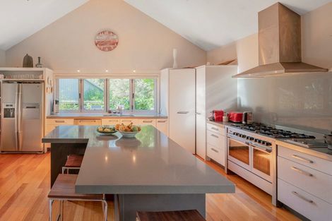 Photo of property in 56 Rewa Rewa Valley, Tairua, 3508