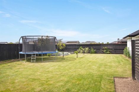 Photo of property in 14 Ballarat Road, Rangiora, 7400