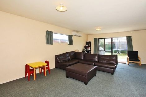 Photo of property in 5 Magnolia Lane, St Albans, Christchurch, 8052