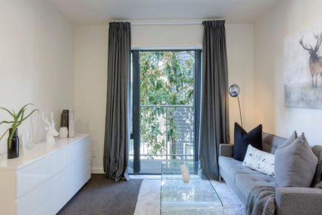 Photo of property in 18 Dovedale Place, Parnell, Auckland, 1010