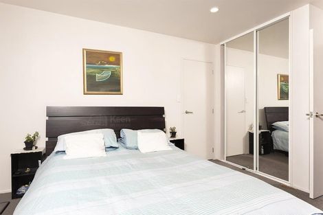 Photo of property in Mon Desir Apartments, 5/175g Hurstmere Road, Takapuna, Auckland, 0622