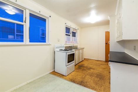 Photo of property in 52 Arahura Crescent, Waitangirua, Porirua, 5024