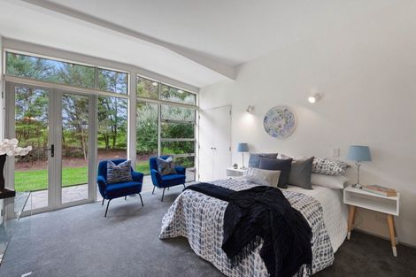 Photo of property in 15 Tudor Park Drive, Whitford, Howick, 2571