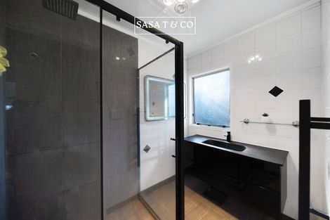 Photo of property in 185 Mahia Road, Wattle Downs, Auckland, 2103