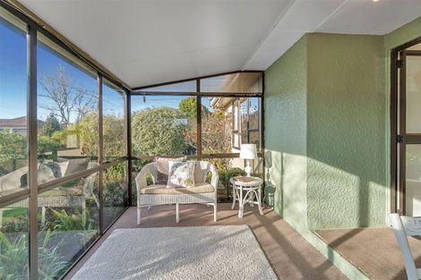 Photo of property in 16 Dunedin Street, Redwood, Christchurch, 8051