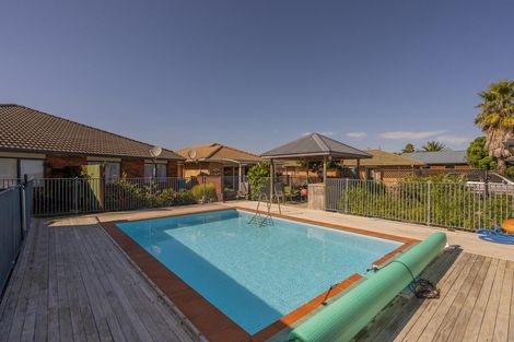 Photo of property in Mayfair Gardens, 3/2 Mayfair Close, Whitianga, 3510