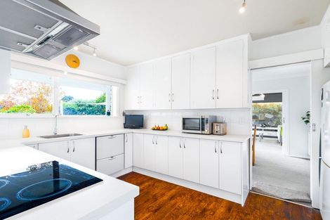 Photo of property in 48 Moana Road, Paraparaumu, 5032