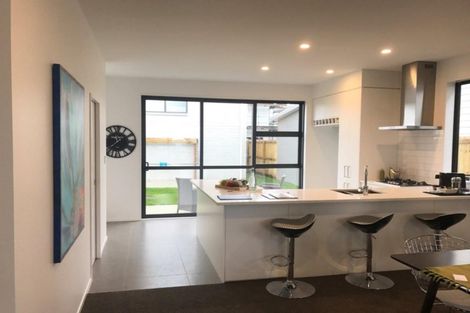 Photo of property in 14 Hakaro Way, Takanini, 2112