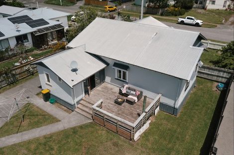 Photo of property in 6 Tawa Street, Tokomaru, Palmerston North, 4474
