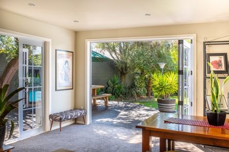 Photo of property in 62 Waimea West Road, Brightwater, 7022