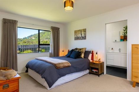 Photo of property in 108 Moana View Road, Waikawa, Picton, 7220