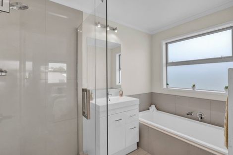 Photo of property in 55 Pendarves Street, New Plymouth, 4310