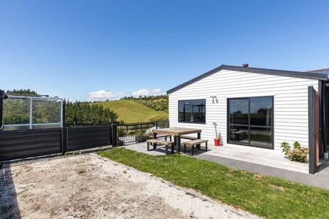 Photo of property in 527 Frankley Road, Hurworth, New Plymouth, 4371