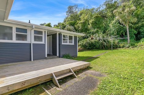 Photo of property in 38 Cardiff Crescent, Cannons Creek, Porirua, 5024