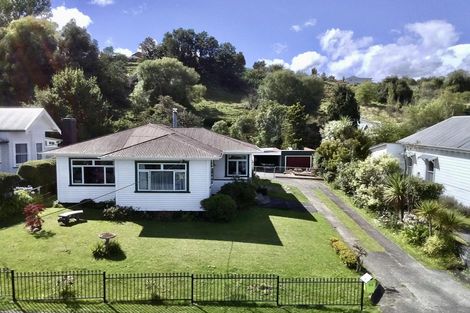 Photo of property in 50 Kiwi Road, Taihape, 4720