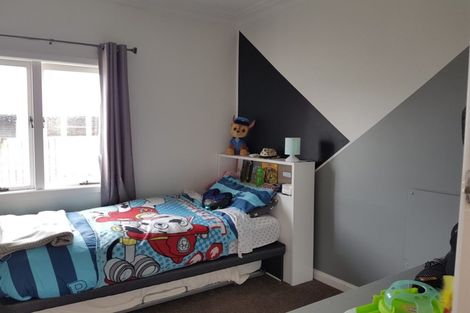 Photo of property in 87 Helvetia Road, Pukekohe, 2120