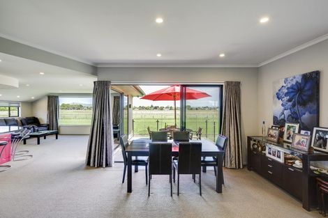 Photo of property in Cheltenham Court, 609 Market Street South, Hastings, 4122