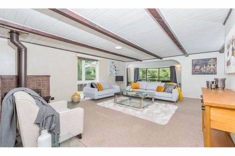 Photo of property in 63 Oreil Avenue, West Harbour, Auckland, 0618