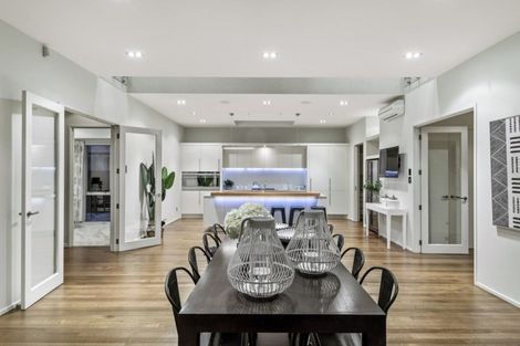 Photo of property in 10 Royds Street, Fendalton, Christchurch, 8014