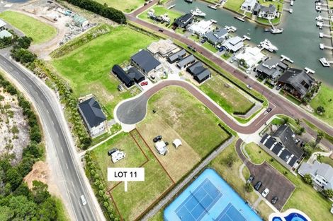 Photo of property in 7 Ian Hopper Way, Pauanui, 3579