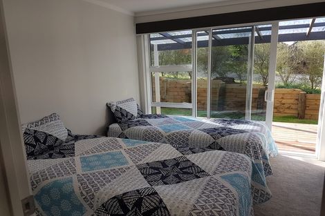 Photo of property in 27 Tremaine Avenue, Two Mile Bay, Taupo, 3330